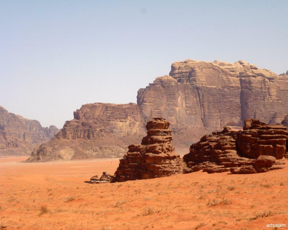 Sunrise Camp Hotel Wadi Rum Exterior photo
